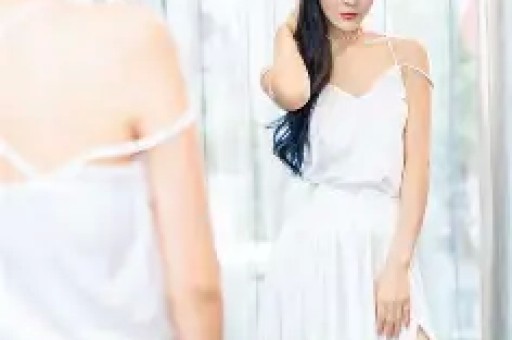娱乐圈连环瓜：肖奈被传频接站台、牙疼小花被“牺牲”、长腿格格相亲走过场？