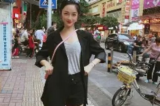 12天卖爆100万份《盛世天下》给出海短剧上了一课梗王出圈引发热潮